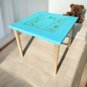 Urokliwy Błękitny Stolik dla Dzieci z Klockami z Żywicy Epoksydowej