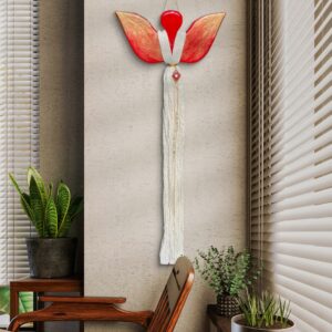 Anioł Szczęścia z Żywicy Epoksydowej – Czerwony z Złotymi Akcentami