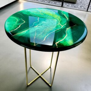 Stolik Kawowy z Żywicy Epoksydowej - Butelkowa Zieleń z Akcentami Złota. Fi 45cm