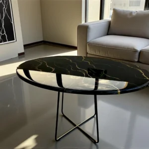 Ręcznie wykonany stolik kawowy z żywicy epoksydowej | Czarny Perłowy + Złote Wzory | Design Premium