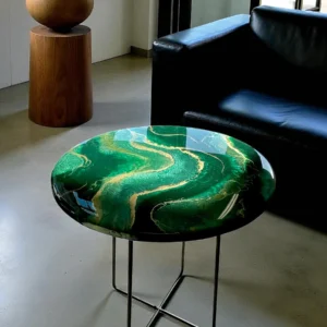 Okrągły stolik kawowy 50 cm z żywicą – butelkowa zieleń i złoto | Czarny stelaż | Nowoczesny design